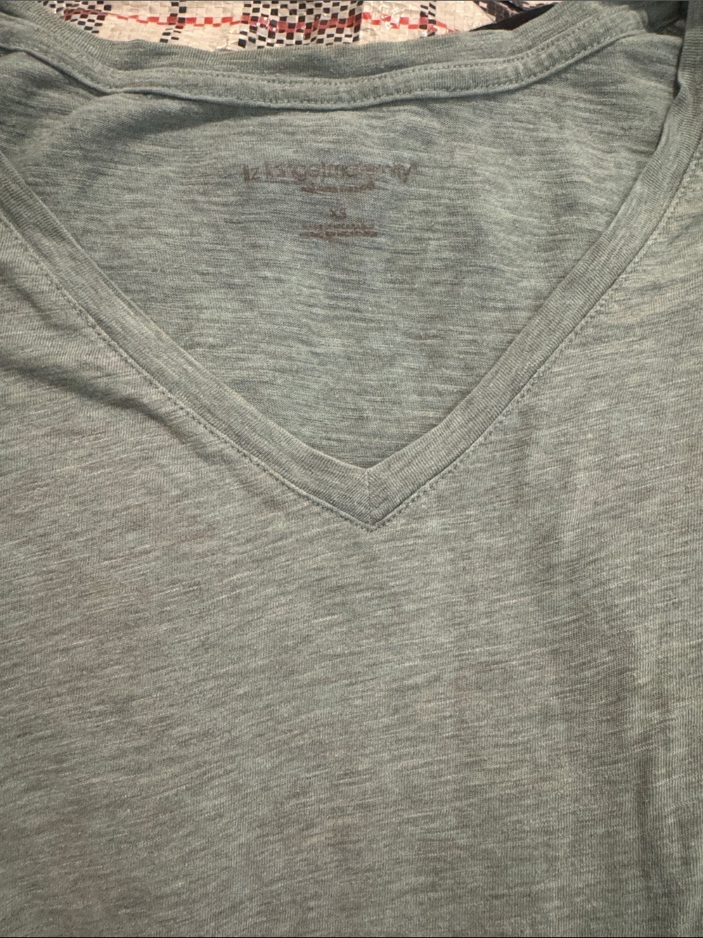 Liz Claiborne Heathered Mint Green V-Neck Top